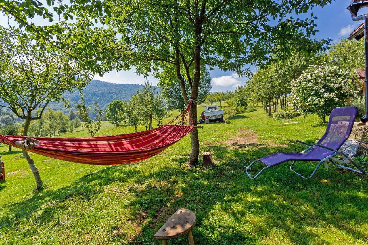 Andrea In Sertic Poljana - Haus Fuer 6 Personen Plitvička Jezera Exterior foto