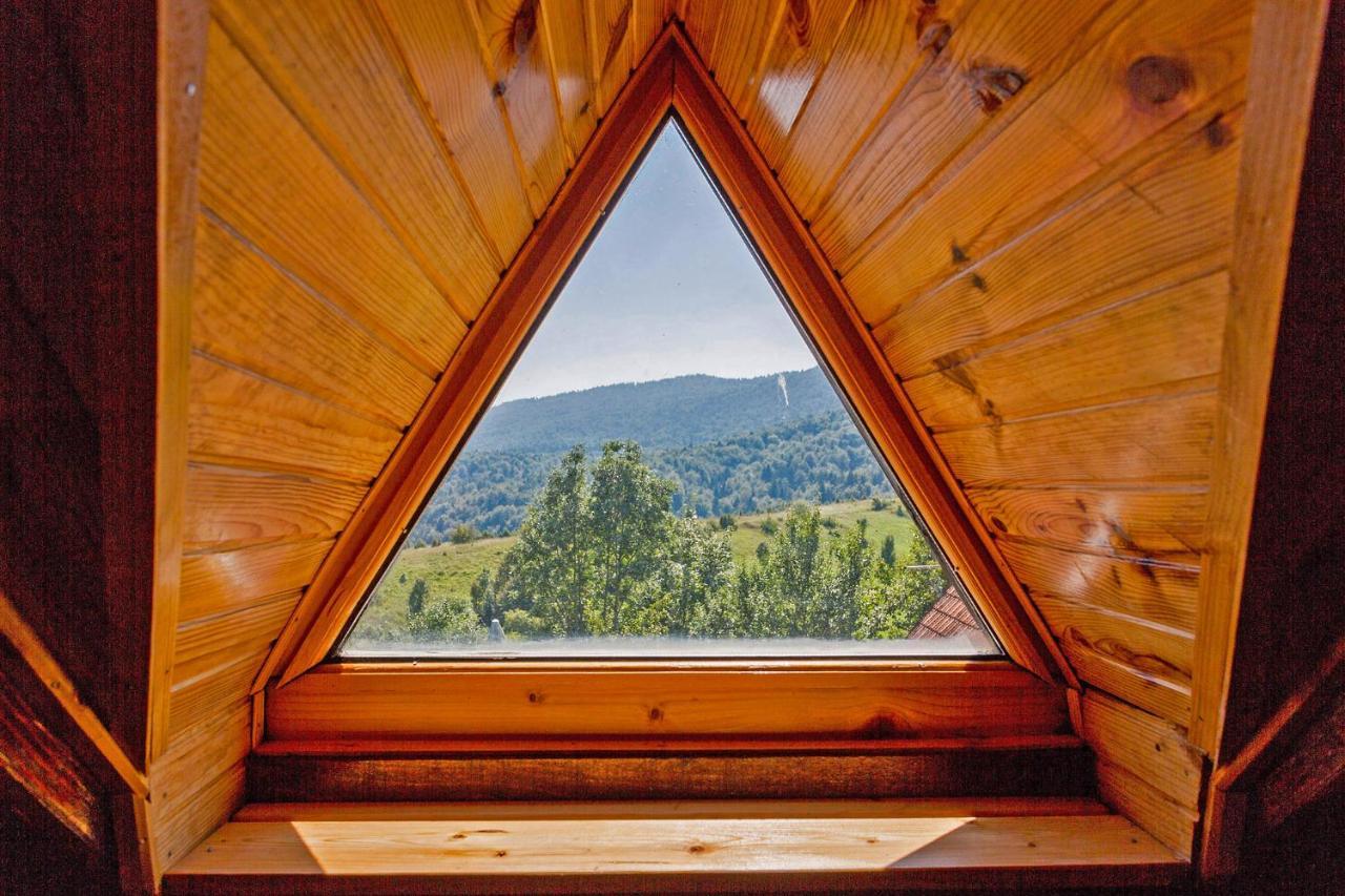 Andrea In Sertic Poljana - Haus Fuer 6 Personen Plitvička Jezera Exterior foto